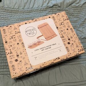 Wonder and Wise Land, Sand & Water Table Art Center